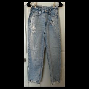 American Eagle Distressed Highest Rise 90’s Boyfriend Jeans • size 2